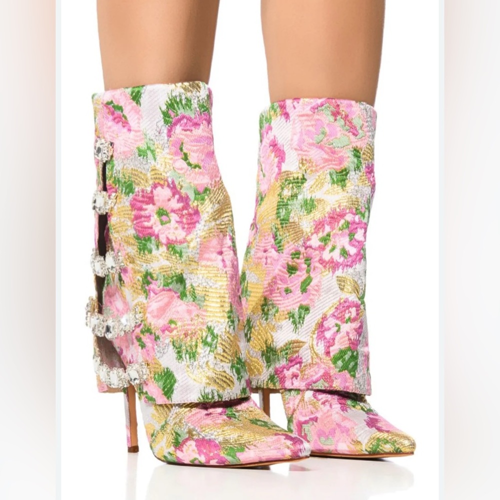NWB Azalea Wang Tilley Floral Jacquard Pointed Toe Boot